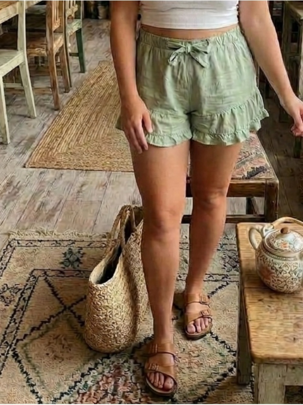 Pistachio green ruffle high rise shorts size XL